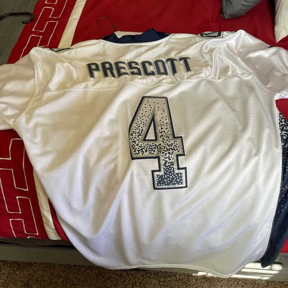 Fam Prescott Jersey - Picture 2 of 3